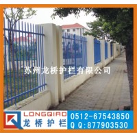 濮阳工厂围墙护栏 小区围墙栏杆 锌钢栅栏 拼装式 龙桥生产