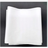 福建厂家大量供应 白色熔喷布 口罩专用95+ 可定制