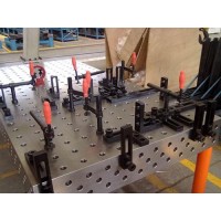 山东三维柔性平台生产企业/锐星重工机械/定做三维焊接平台